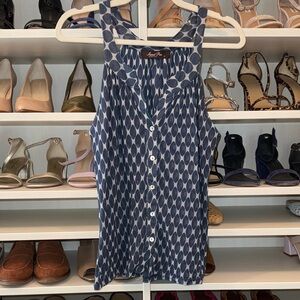 Sweet Pea by Stacy Frati Blue Patterned Sleeveless Blouse